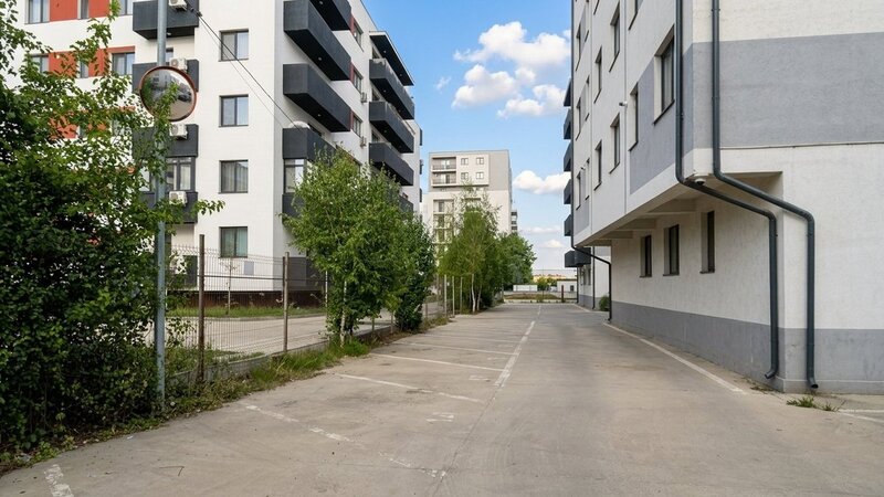Parcul Teilor, de inchiriat apartament 2 camere, centrala proprie.
